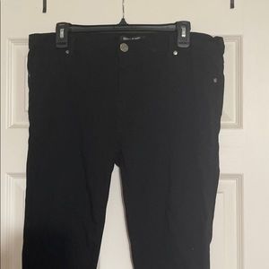 Black stretchy pants